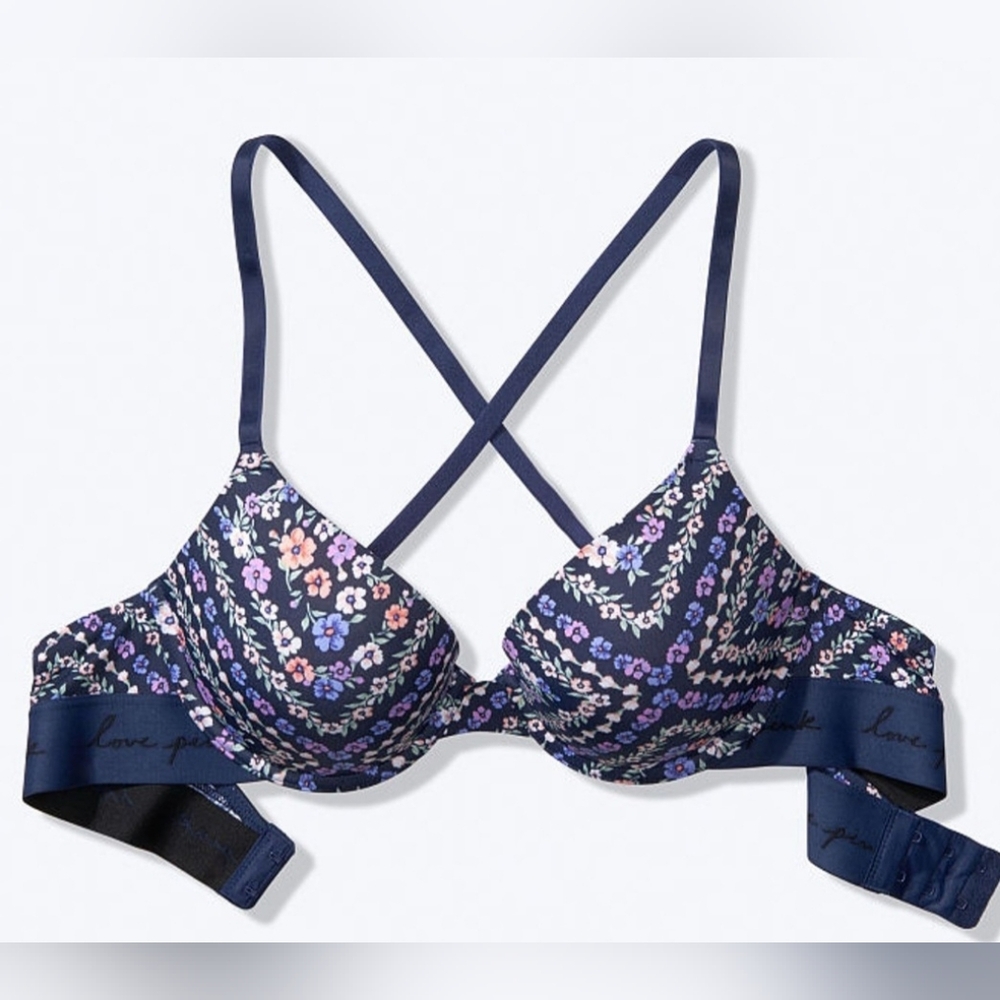 VICTORIAS SECRET PINK, PURLPE FLORAL BANDANA WEAR EVERYWHERE BRA WOMENS SIZE 32A